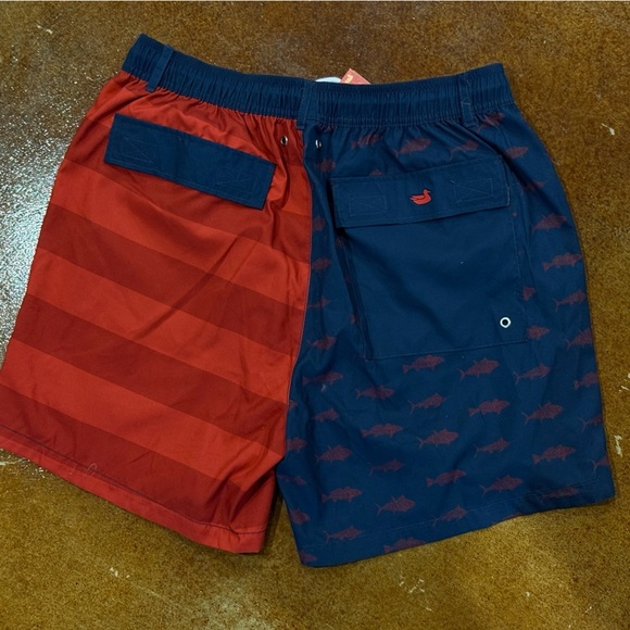 NWT Men’s SOUTHERN MARSH Harbor Swim trunk- Freedom fish. Navy/Red - Picture 6 of 6